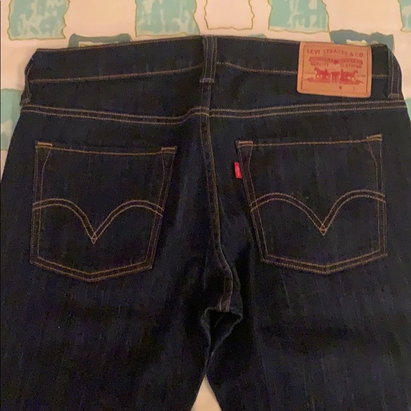 Jeans - Picture 2 of 3